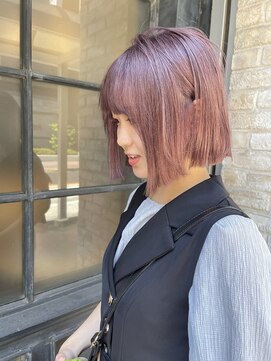 ヌイ 横浜(nui) 切りっぱなしボブ_ウエットピンクベージュ