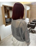 艶感重視のシンプルボブ、夏仕様。