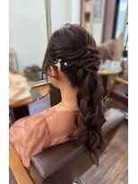 ワンイレブン 新橋銀座口(ONE_ELEVEN)&nbsp;ローポニーアレンジ