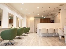 ピアリ オカモト(Peri okamoto)