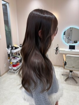 ロエ(LOE) レイヤーカット×ココアブラウン