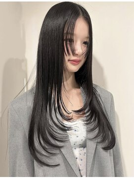 ペレ 栄 アネックス(PELE栄ANNEX) ピンクベージュ/アンブレラカラー/クールショート/前髪/栄