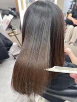 フリーラ 横浜(freera)&nbsp;髪質改善サラサラプレミアム大人ガーリー韓国ミディアム横浜