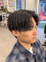 ルースト 心斎橋店(ROOST) 刈り上げセンターパート/波巻きツイストスパイラル/大阪