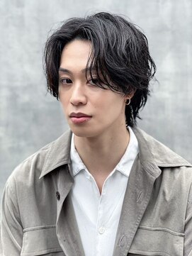 クオル キャスト 神戸三宮(QOL×cast) ニュアンスセンターパートカルマパーマ毛流れセンターパート