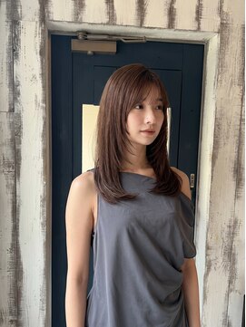 ニーゼロゼロナナ(2007) 【小顔効果◎】韓国風レイヤー×透明感カラー