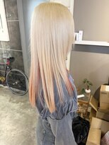 派手髪・ハイトーンカラー・デザインカラー・ブリーチ専門美容室&nbsp;ホワイトブロンドブロンドレッドカラーピンクデザインカラー