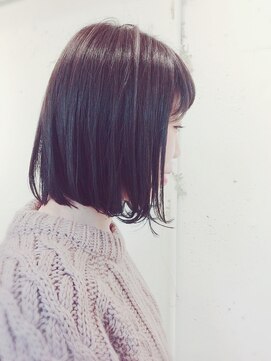 シトリ(ShitoRe) Guest style 切りっぱなしボブ