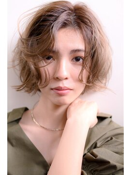 ガレージ バイ グリーン 原宿 表参道(Garage by green) 【loki】ニュアンスショート×３Dカラー