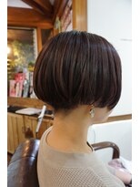ビューティーサロン シュシュ(CHOU CHOU)&nbsp;エッジの効いた刈り上げマッシュ