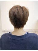ヌーディオレンジ×くびれ美ショートボブ(バック)