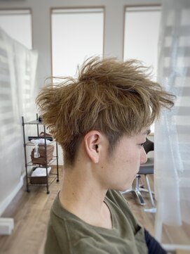 ロルド シェリ(Rold Cheri) ナチュラルツイストスパイラルパーマアップバング