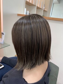 オルブ 戸塚安行店(Oluve) ハイライトカラー/デザインカラー/ベージュ/ケアブリーチ