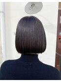 ぱつっとボブ/外ハネ/グレージュ/フォギーベージュ/大人気/艶髪