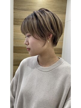 ジゼル(gisele) (小山)小顔ショート