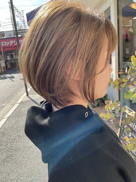 ヘアーエポック(hair epoque) くびレイヤーエモージュグレージュカラーショートハイトーン