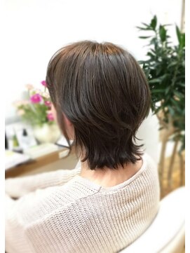 マーガレット(MARGARET) 外はねミディアム