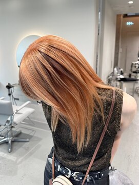 ソル バロール 表参道(SOL .valor) ネビージュ[表参道駅/青山/ケアブリーチ/ダブルカラー]