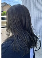 スーリール 伊都店(Sourire) オリーブカラー 