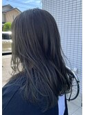 オリーブカラー