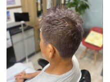 髪工房ウエムラ(UEMURA)の雰囲気（カットはもちろんカラーにも自信！）