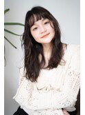 暗髪ロングの顔まわりカットで垢抜けパーマ・・・HINATA