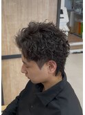 ツーブロックツイストスパイラルパーマメンズマッシュウルフ