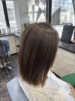 美容室 グリリ(guriri)&nbsp;脱白髪染めハイライト