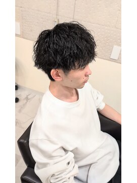 エメ(aimer) 縦落ちツイスパ/弘前駅