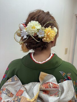 アカネ(Akane) 成人式ヘアセット　まとめ髪アレンジ　10代　20代