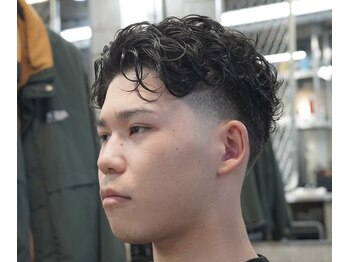 ヴェルゴ 沖浜店(vellgo)の写真/ラルフカール＆サーフバックで今風メンズパーマ！ダメージレスなクリームパーマも◎。