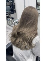 ボンドストーリー 那覇おもろまち店(Bond Story)&nbsp;透明感グレージュ×レイヤーカット