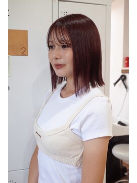 ムク(Muku) 温かみのある艶ピンクで血色感アップ