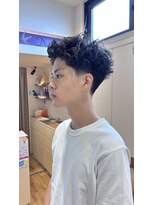 ダーチャ(Datsche)&nbsp;ツイストスパイキーショート　ブッダパーマ
