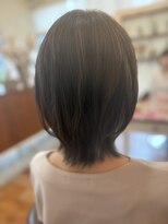 コナ(CONA)&nbsp;外ハネショート