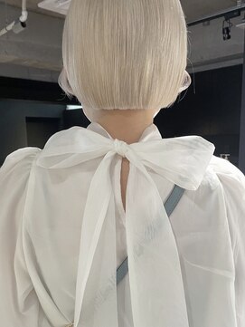 リンドトウキョウ ウメダ(LINDO TOKYO) my74_ミニボブ×ホワイトミルクティー/Wカラー/ブロンドカラー