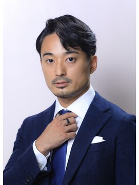 パウダー(powder) ニュアンスパーマ/リクルート/センターパート/ビジネスヘア