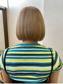 【航治郎】パツっとボブ/セクションカラー/ペールベージュ