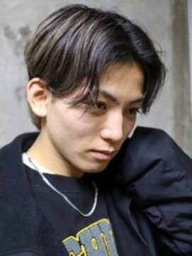 ソレイユ バイ アルフレッド(SOLEIL by alfRed) メンズハイライトカラー　センターパートマッシュウルフ