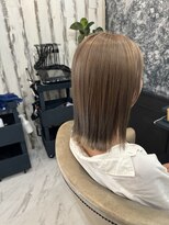 ニーゼロゼロナナ(2007)&nbsp;ブリーチオンカラー