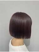 切りっぱなしボブ__ワインレッド
