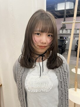 アマーク(a mark) 【住野 桃香】olive beige