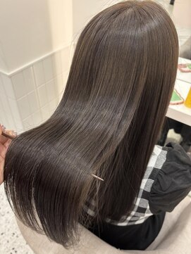 リルミー(Lilme) サブリミック髪質改善でツヤッツヤなヘアに＊まゆ