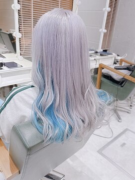 デイズ(days) ホワイトシルバーデザインカラー/インナーブルーカラー