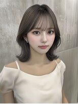 ヴェイン 渋谷(vain)&nbsp;レイヤー 顔周りレイヤー 小顔カット 透明感カラー