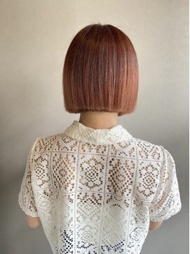 ダスク 武蔵小杉(dusk) ハイトーン・ミニボブ / 切りっぱなしボブ