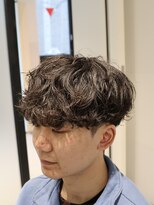 リスター(ReStar)&nbsp;心斎橋ツイストスパイラルパーマ波巻きフェザーマッシュ
