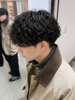 コア(CO:A)&nbsp;シャドウパーマ　メンズシースルーマッシュニュアンスパーマ韓国