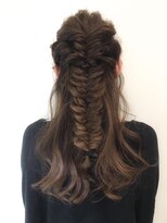 ネオリーブルノン 日吉(Neolive Runon)&nbsp;フィッシュボーンハーフアップ☆