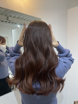 ノマド(nomad) ゆる巻きロング 艶感ワインレッドカラー